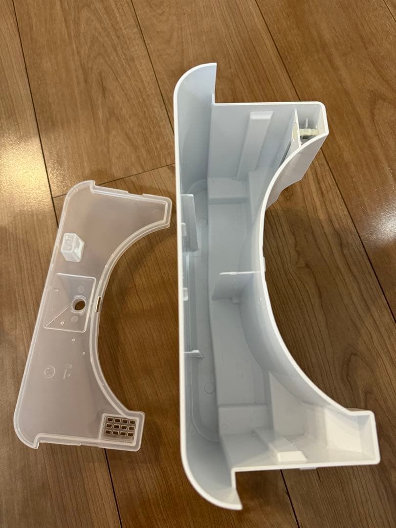 アイリスオーヤマ コンパクトクーラー ICA-0301G