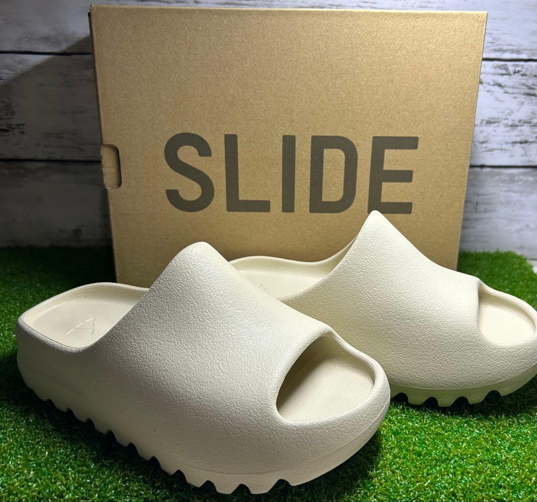 新品タグ付き　adidas yeezy slide bone 21cm
