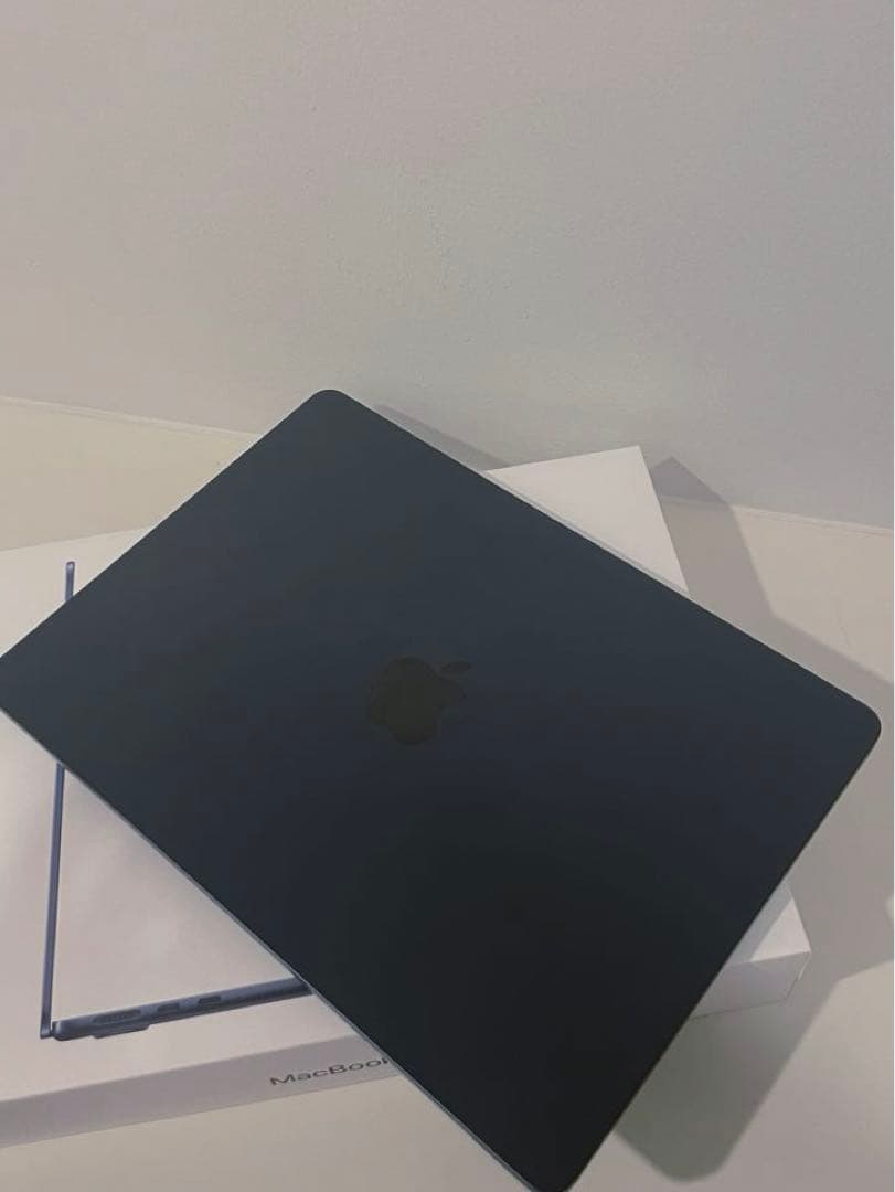 【ジャンク】MacBook Air M2 13インチ 16GB / 1TB