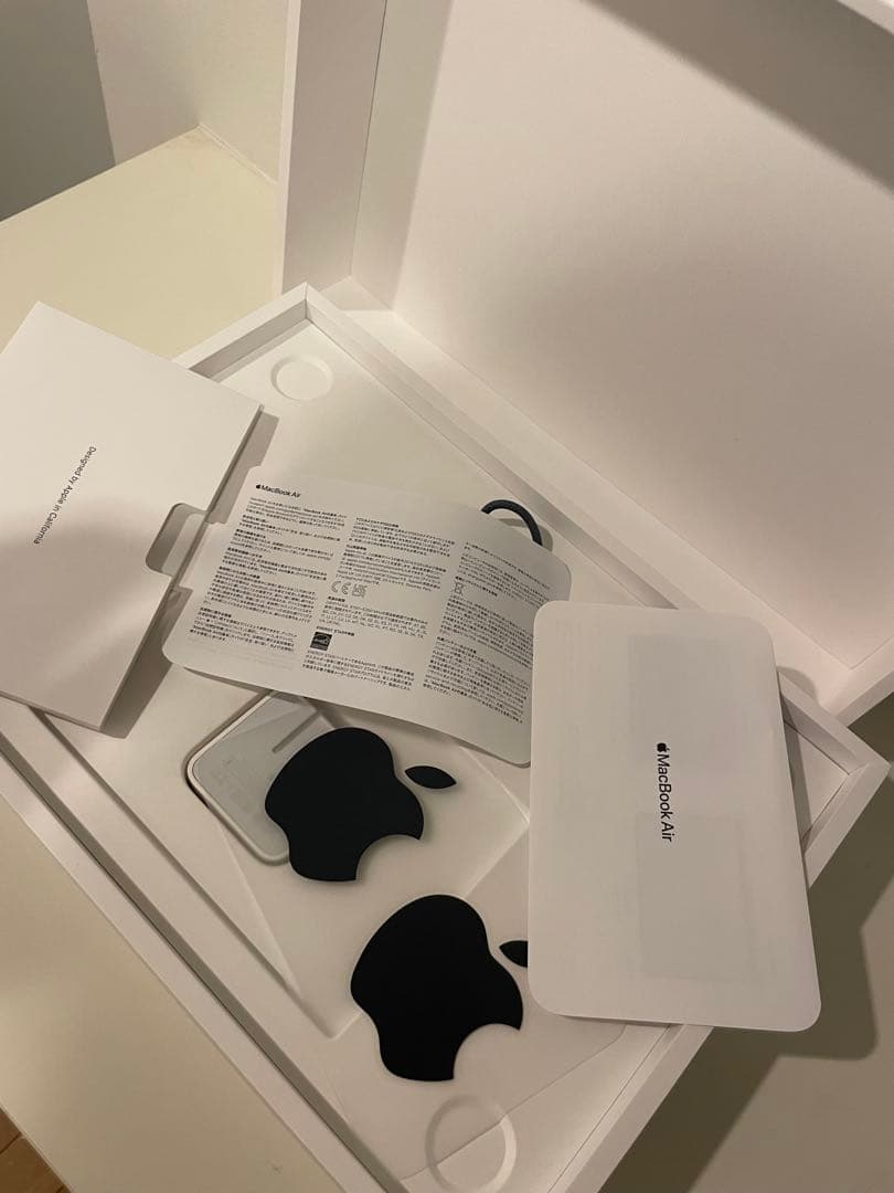 【ジャンク】MacBook Air M2 13インチ 16GB / 1TB