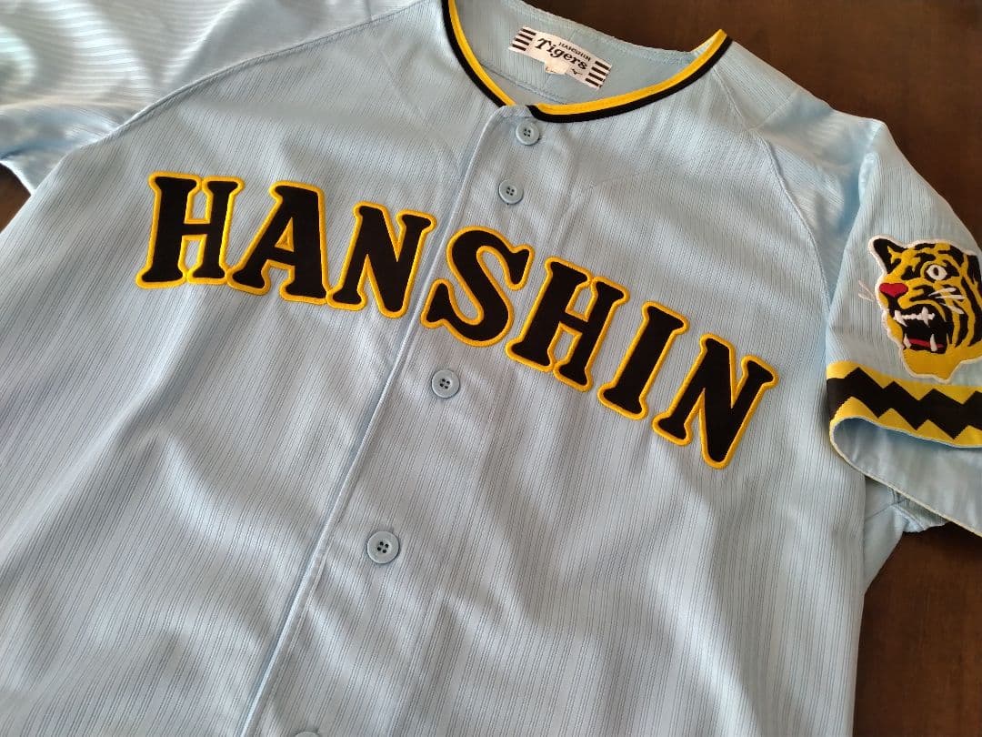 ☆プロフ内ユニホーム販売中☆阪神タイガースユニホーム 輝流復刻ユニ