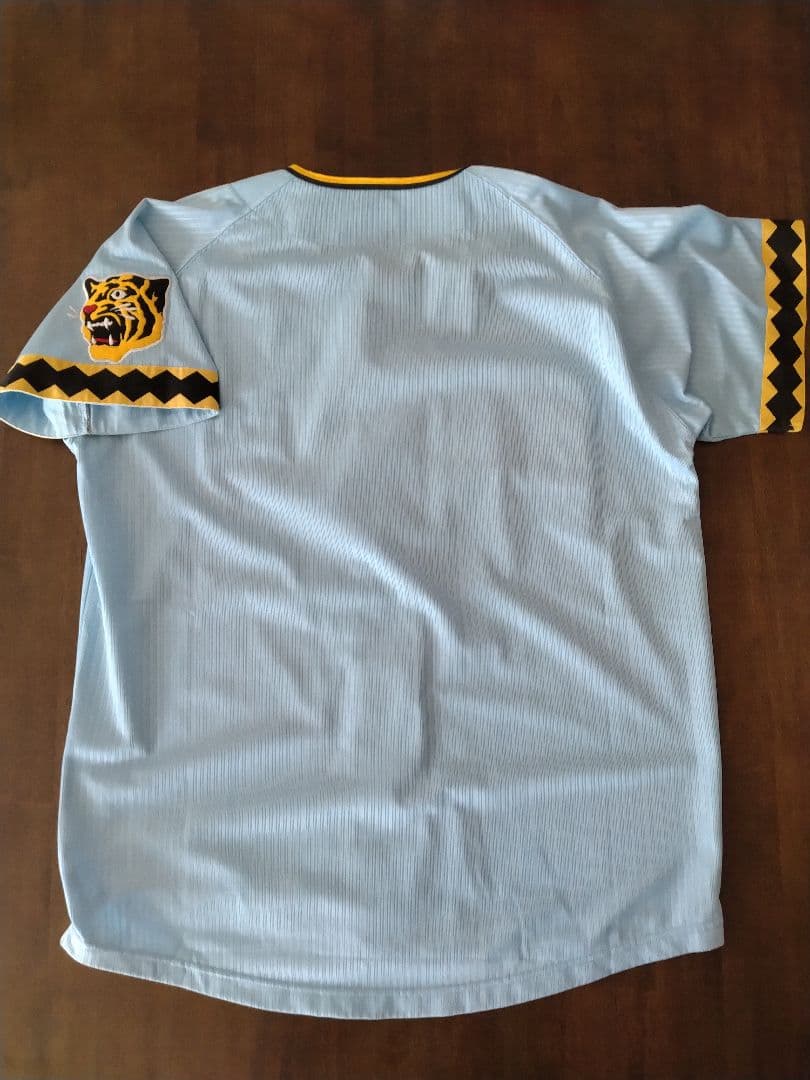 ☆プロフ内ユニホーム販売中☆阪神タイガースユニホーム 輝流復刻ユニ