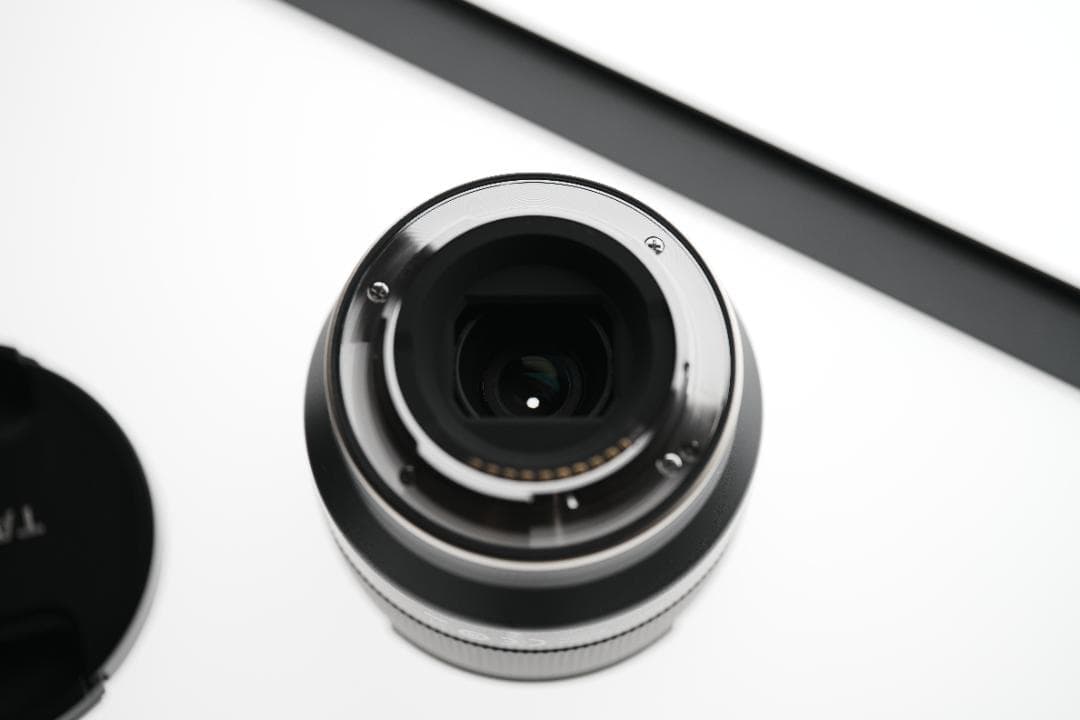 【極美品】 TAMRON 24mm F/2.8 Di III OSD M1:2