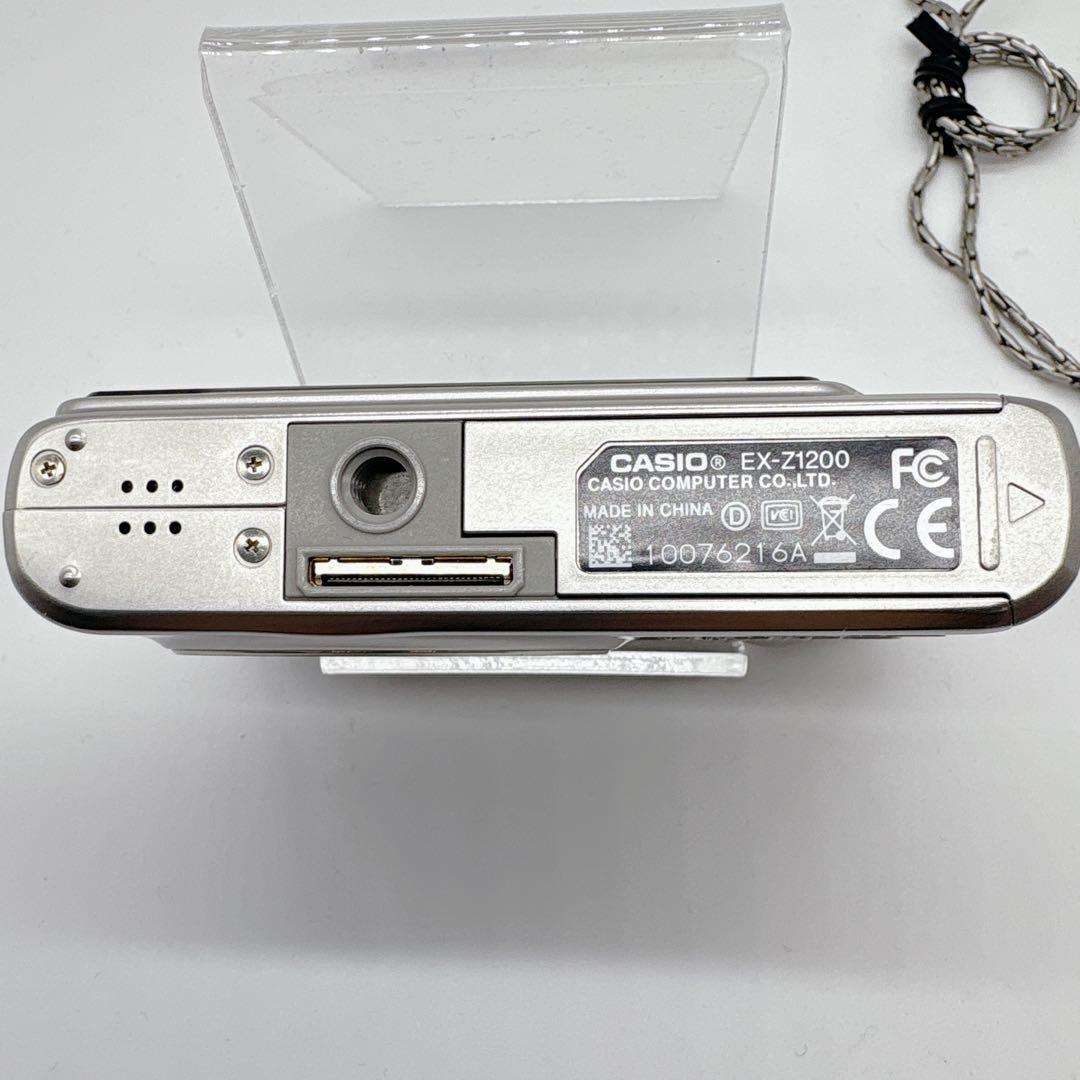 CASIO EXILIM EX-Z1200コンパクトデジタルカメラ