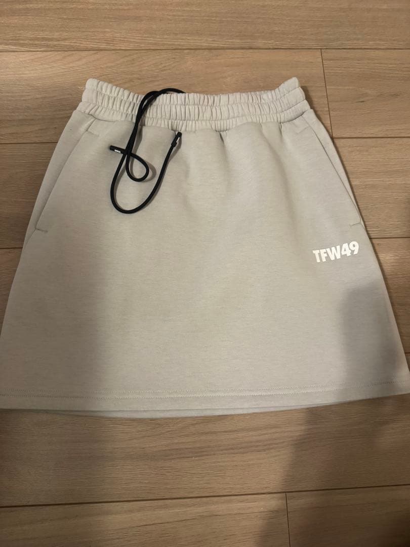 TFW49 グレー スカート レディース