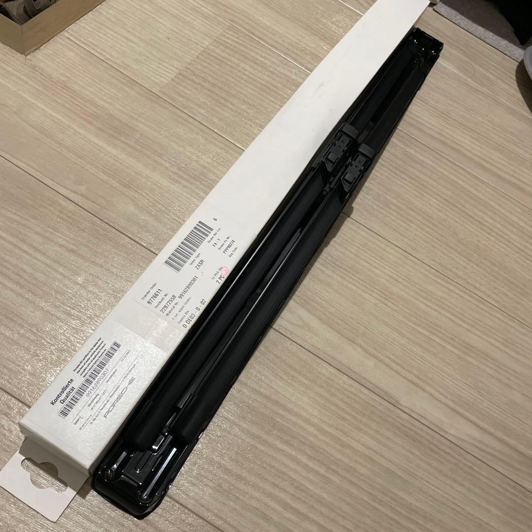 ポルシェ 純正　ワイパーブレード　左右セット　718ケイマン　718ボクスター