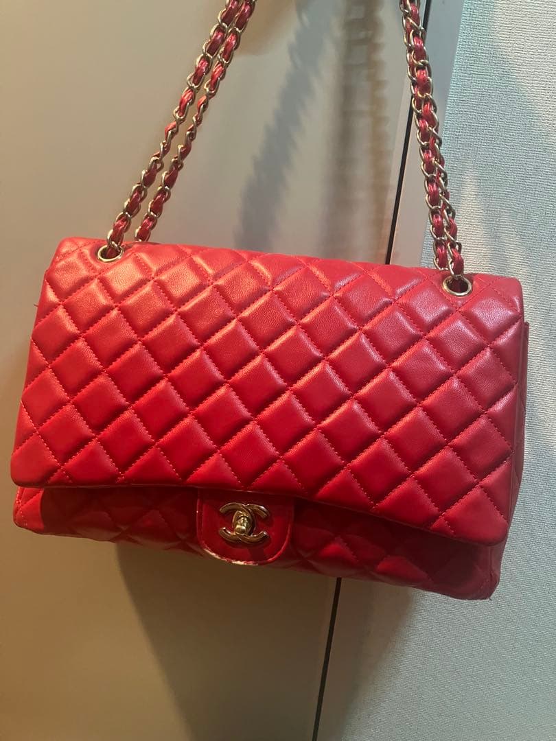 CHANEL ノベルティ レッド　ショルダーバッグ　大きい