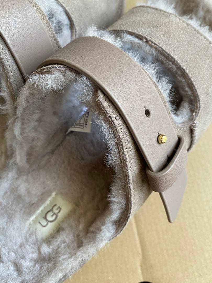 【美品】UGG アグ Greenport Strap Slide サンダル 25