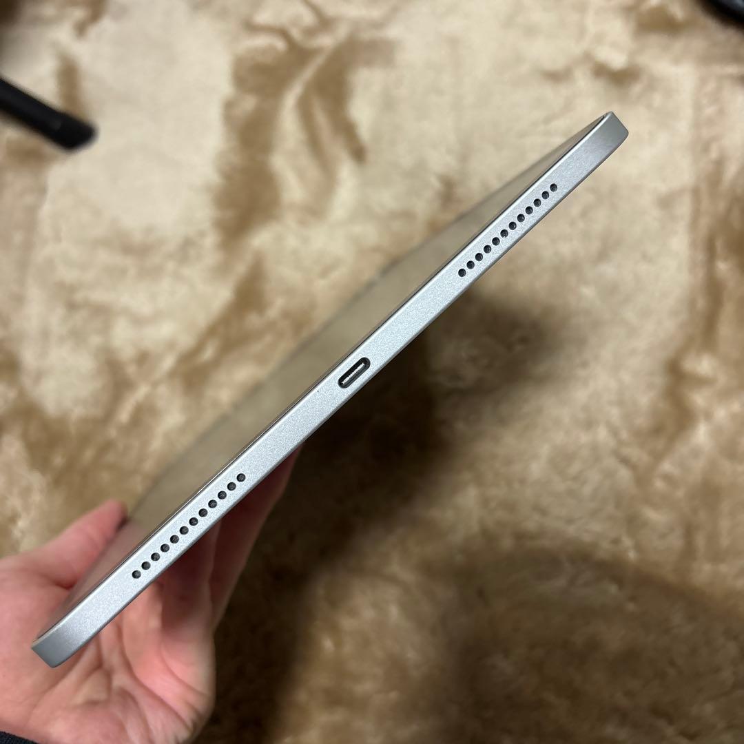 iPad第10世代 64GB 極美品 付属品多数