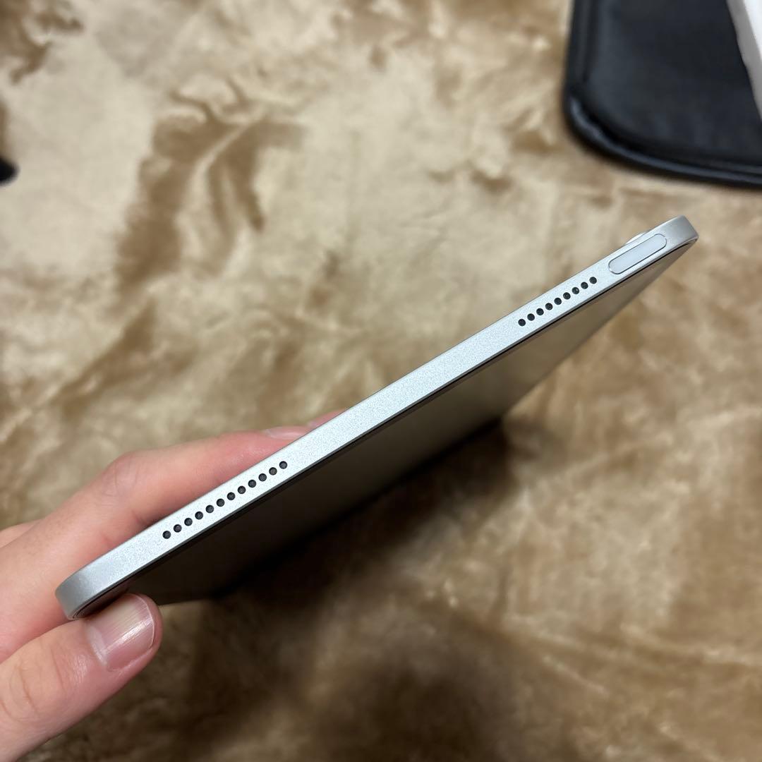 iPad第10世代 64GB 極美品 付属品多数