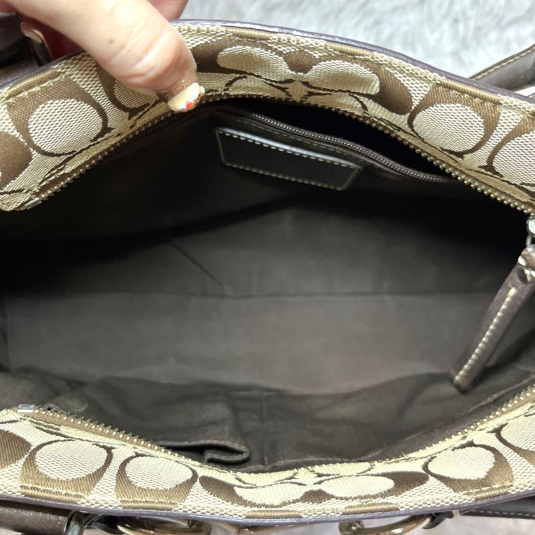 良品 COACH シグネチャー キャンバス ハンドバッグ ブラウン 金具