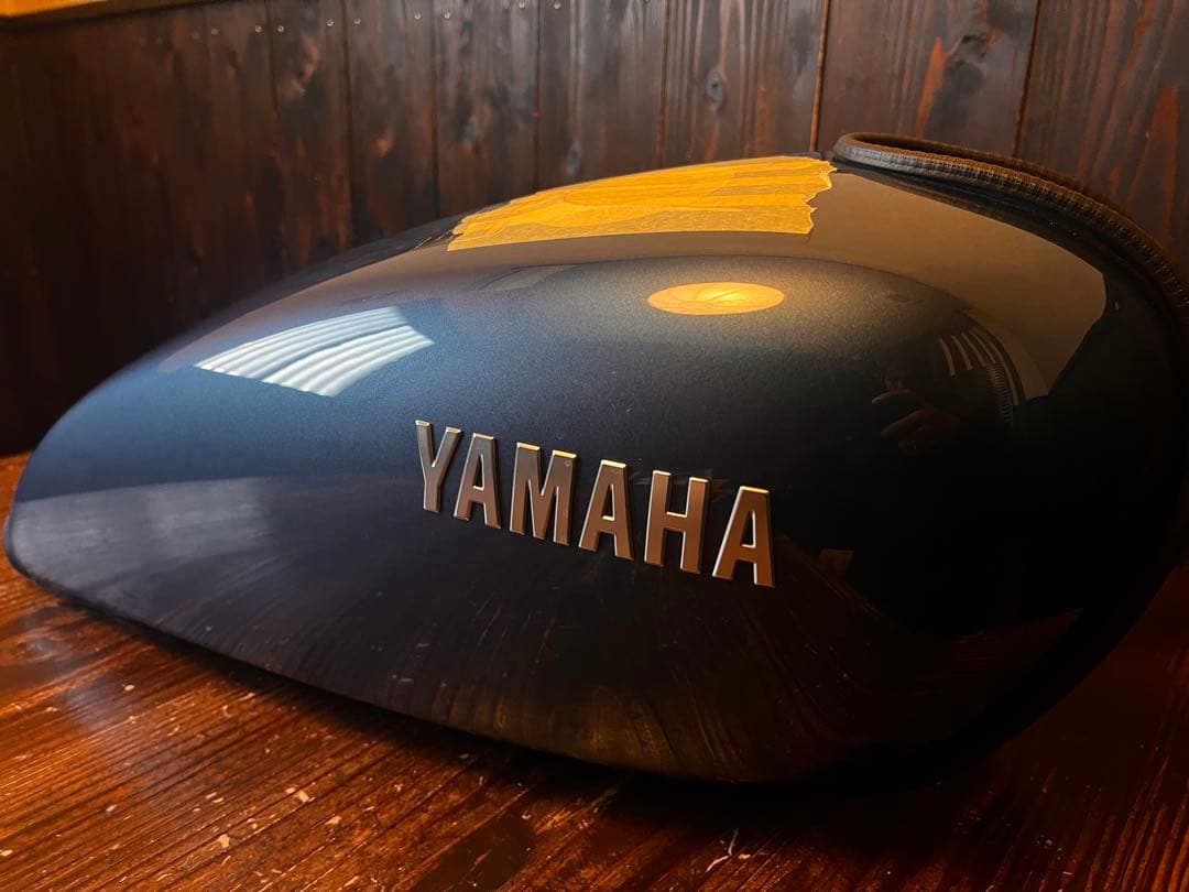 YAMAHA バイクタンク　sr400