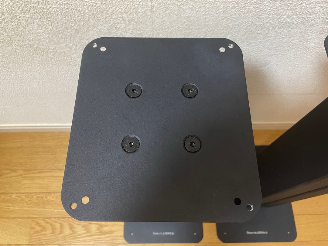 Bowers & Wilkinsスピーカースタンド ペア