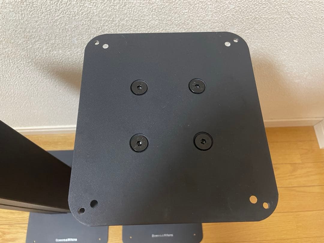 Bowers & Wilkinsスピーカースタンド ペア