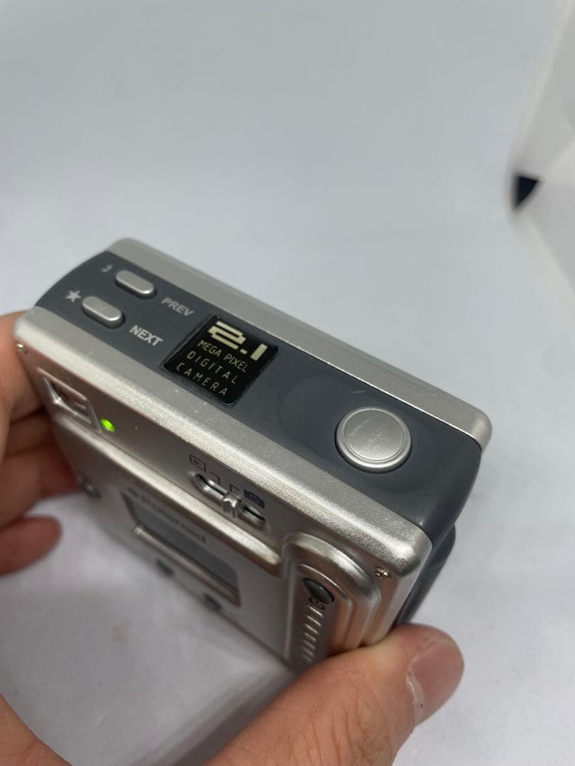 Polaroid PDC-210 2.1メガピクセルデジタルカメラ 通電確認