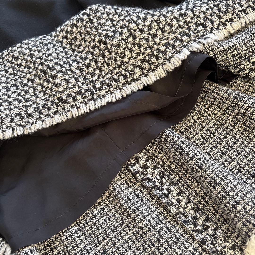 エムズグレイシー　モノトーンフリルデザインチュニック　38