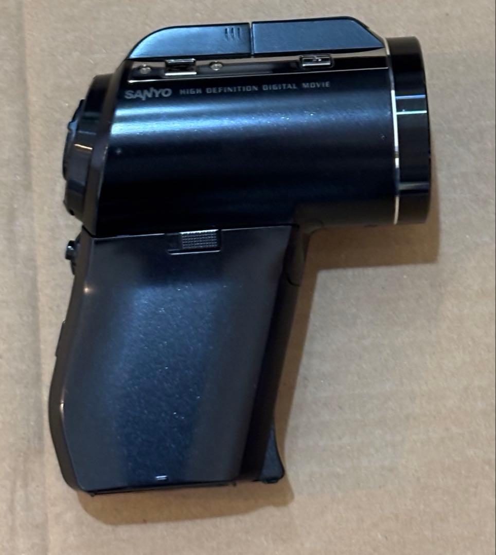 SANYO製デジタルムービーカメラ Xacti DMX-HD-1000