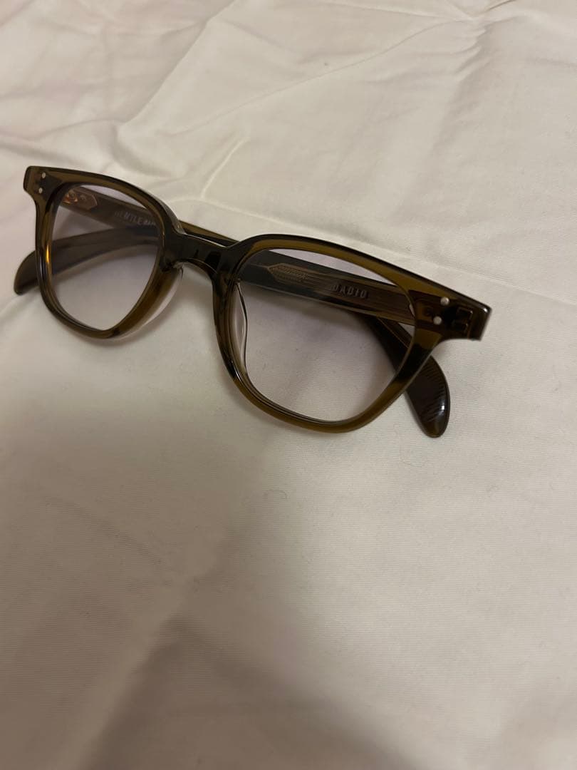 小物 GENTLE MONSTER Dadio KC4