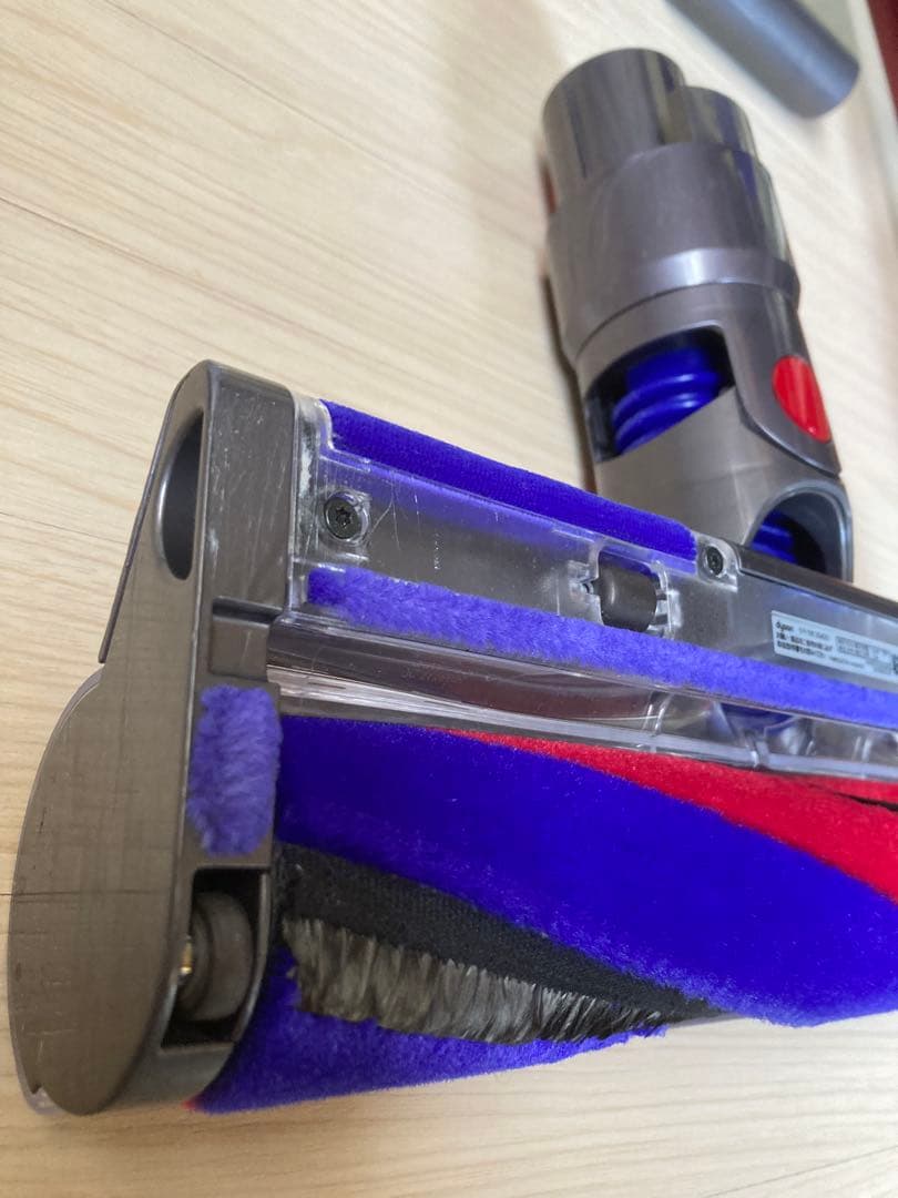 ダイソン掃除機　sv10k v8 slim 分解洗浄　メンテナンス品