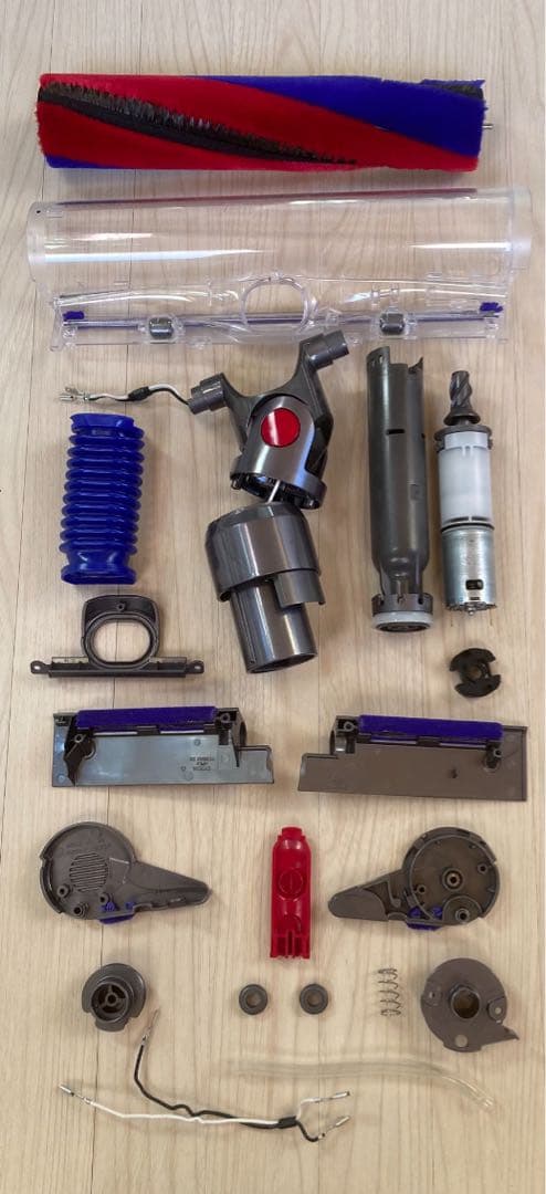 ダイソン掃除機　sv10k v8 slim 分解洗浄　メンテナンス品