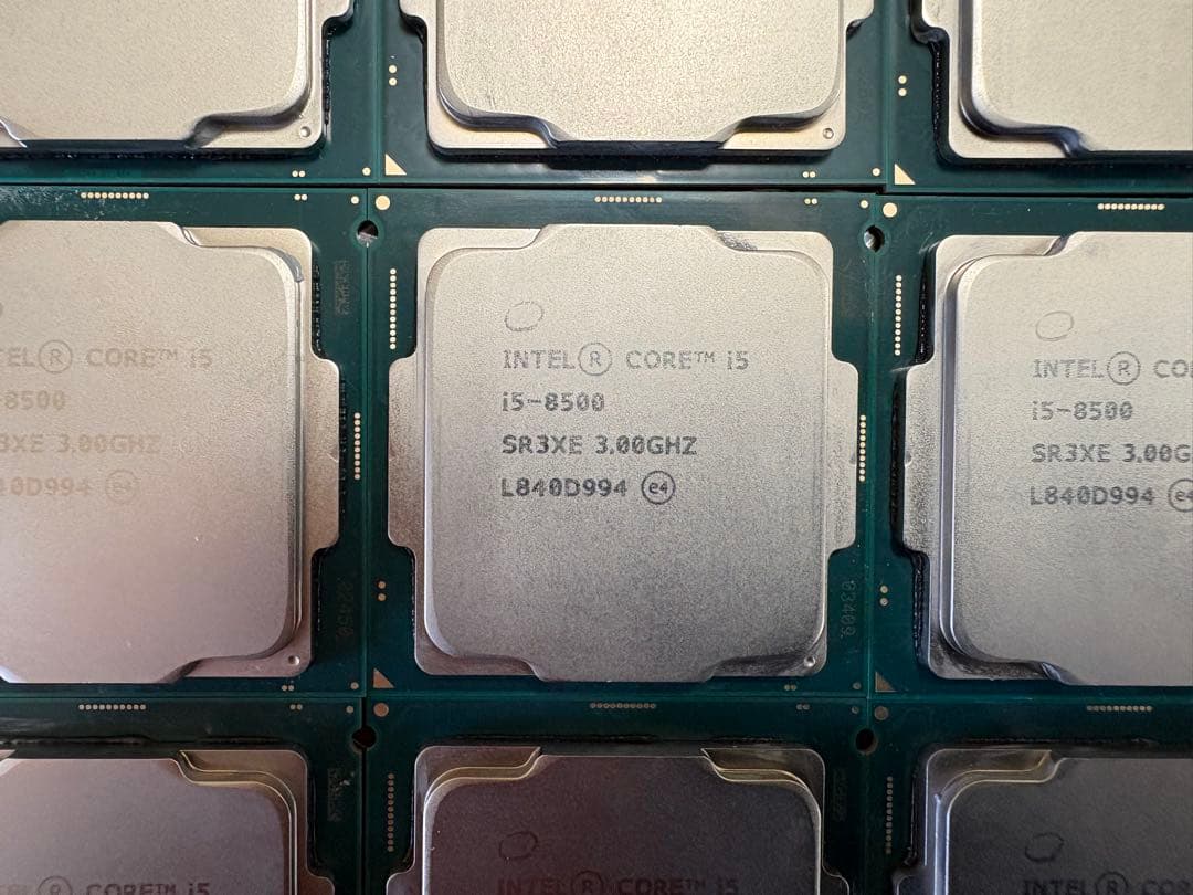 中古 Intel CPU Core i5-8500 3.00GHz 18個セット