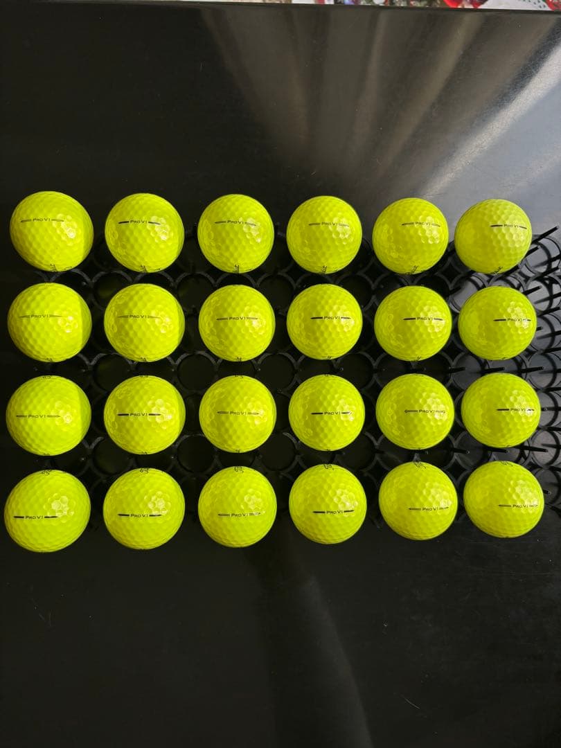 新品に近い　送料込み　タイトリスト　PRO V1 ロストボール 24球セット