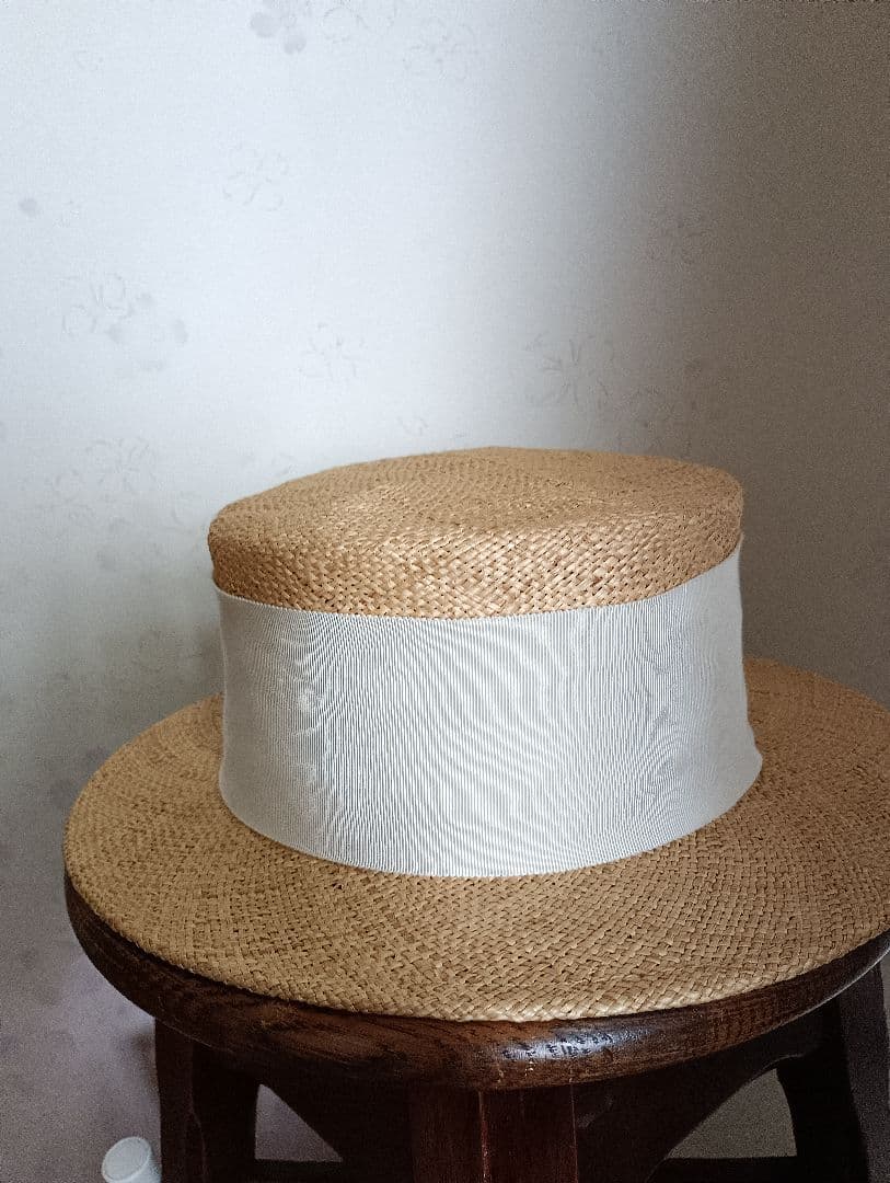 Poise ポイズ　ラフィア　太リボン麦わら帽子 ヴェリテクール