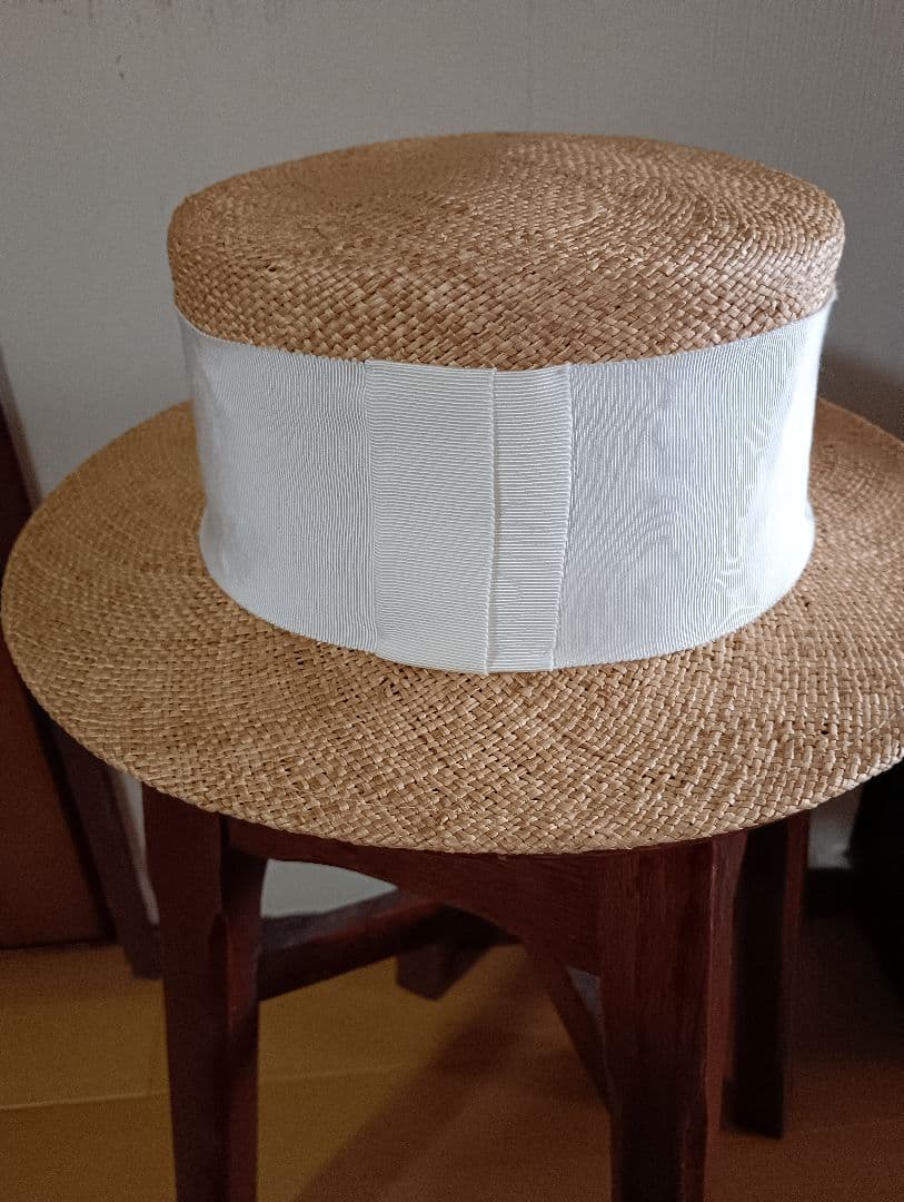 Poise ポイズ　ラフィア　太リボン麦わら帽子 ヴェリテクール