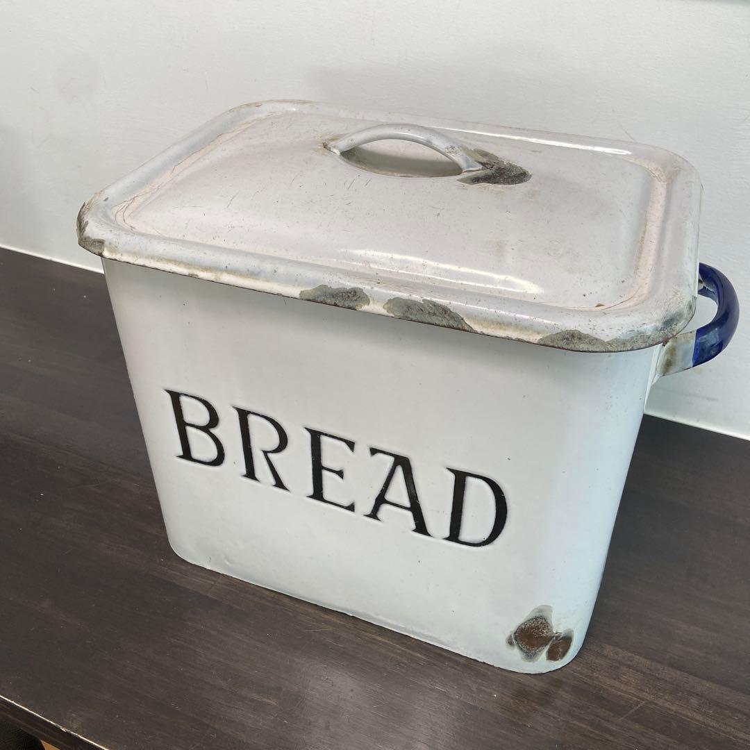 イギリスアンティーク　ホーローブレッド缶　ビンテージ　蚤の市
