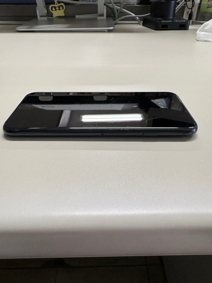 iPhone SE(第３世代) 128GB ミッドナイトブラック 本体