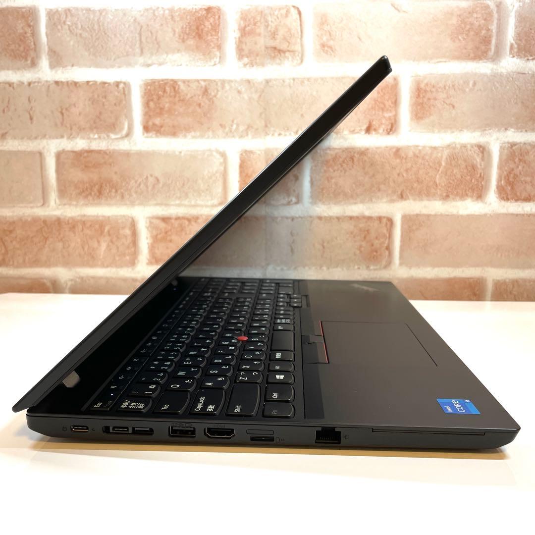★2021年製★ 第11世代i5 15.6インチ テンキー Lenovo UU5