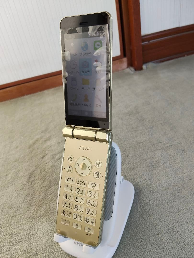 601SH AQUOSケータイ2 アクオス ほぼ未使用 フルセット 元箱入 !