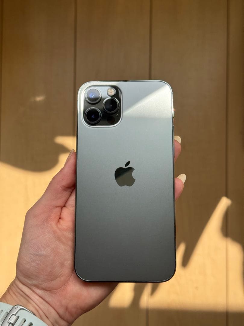Apple iPhone 12 Pro スペースグレー 本体