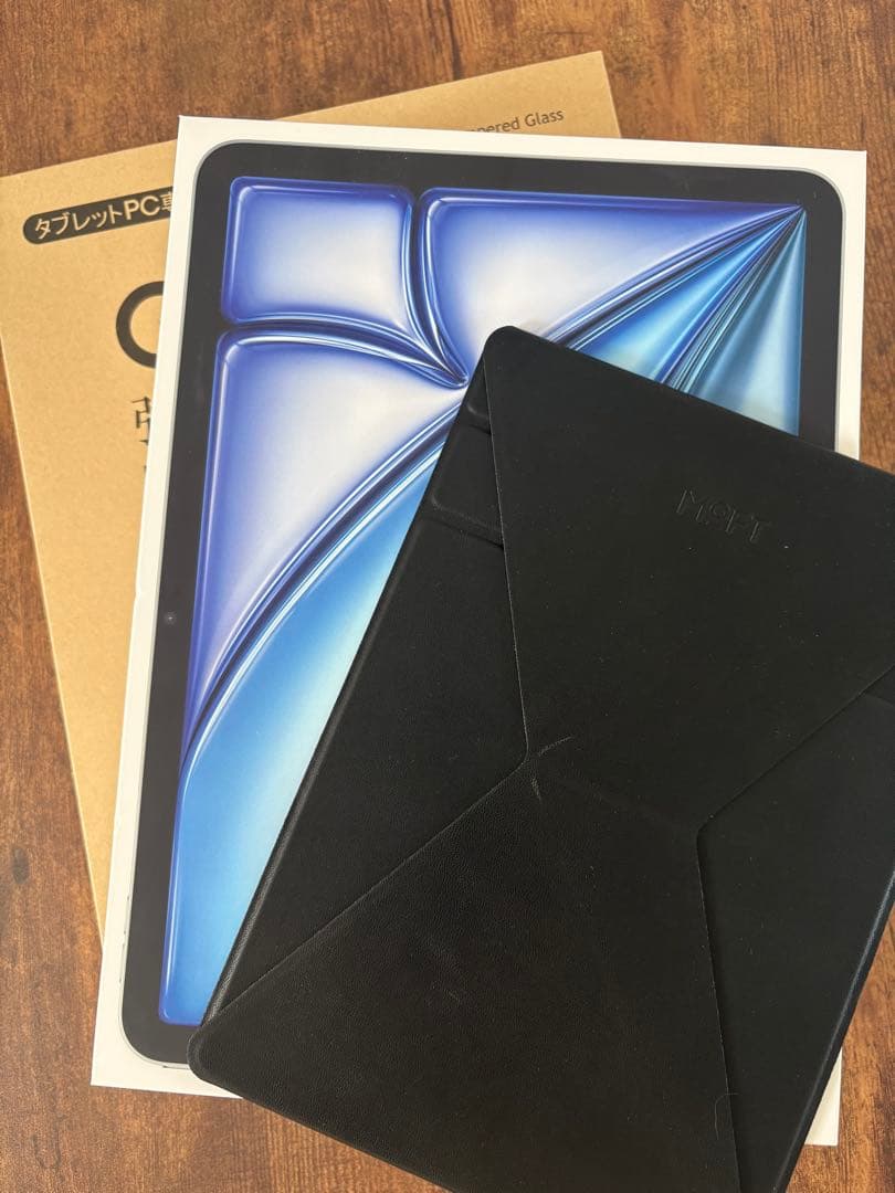 よぅ様iPad Air 11inch（M3)wifi 保護ガラス、スタンド付き