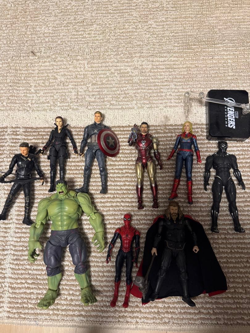 アベンジャーズ　フィギュアーツセット