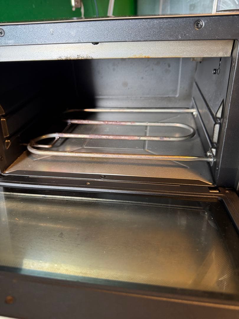 DeLonghi オーブン&トースター (ピザストーン付き)