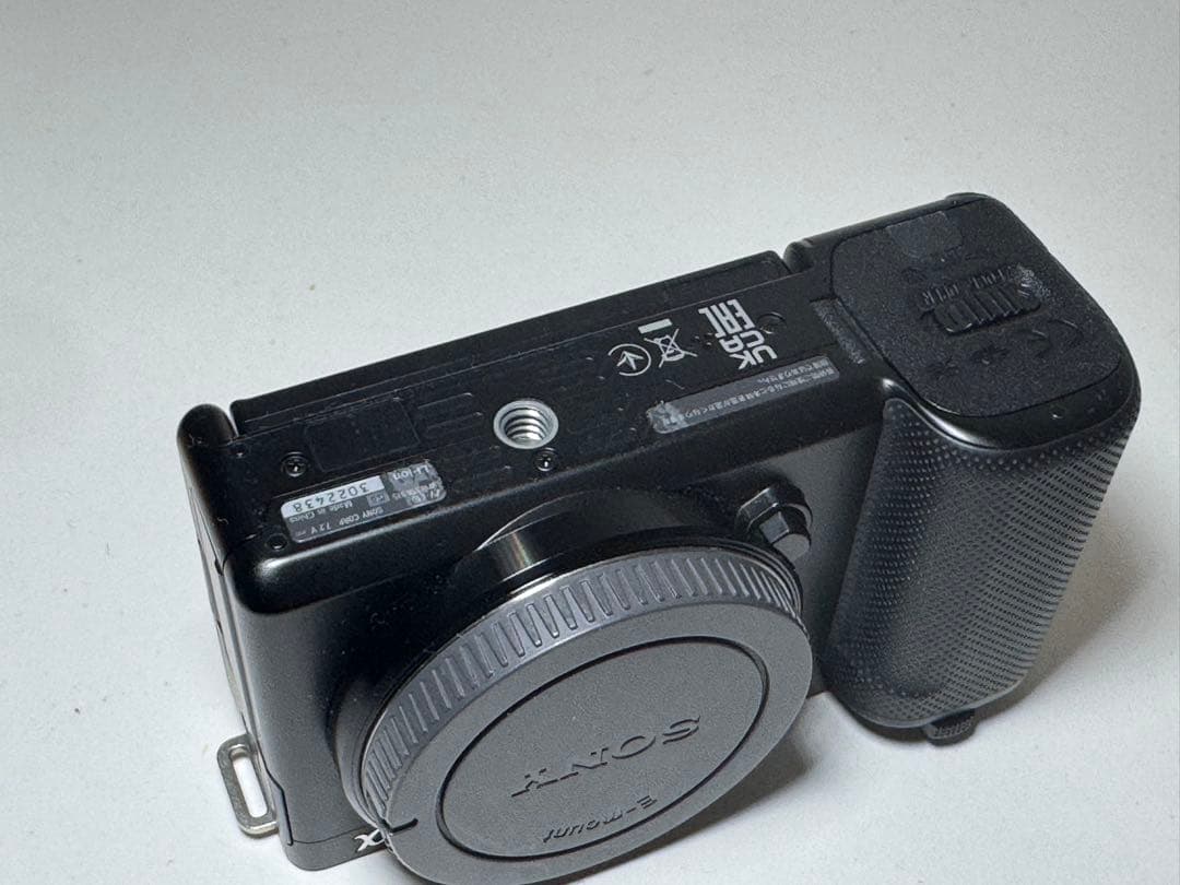 SONY ZV-E10 ボディ　(ワンオーナー)