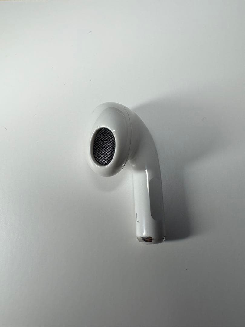 AirPods第3世代　本体 ホワイト 充電ケース付き