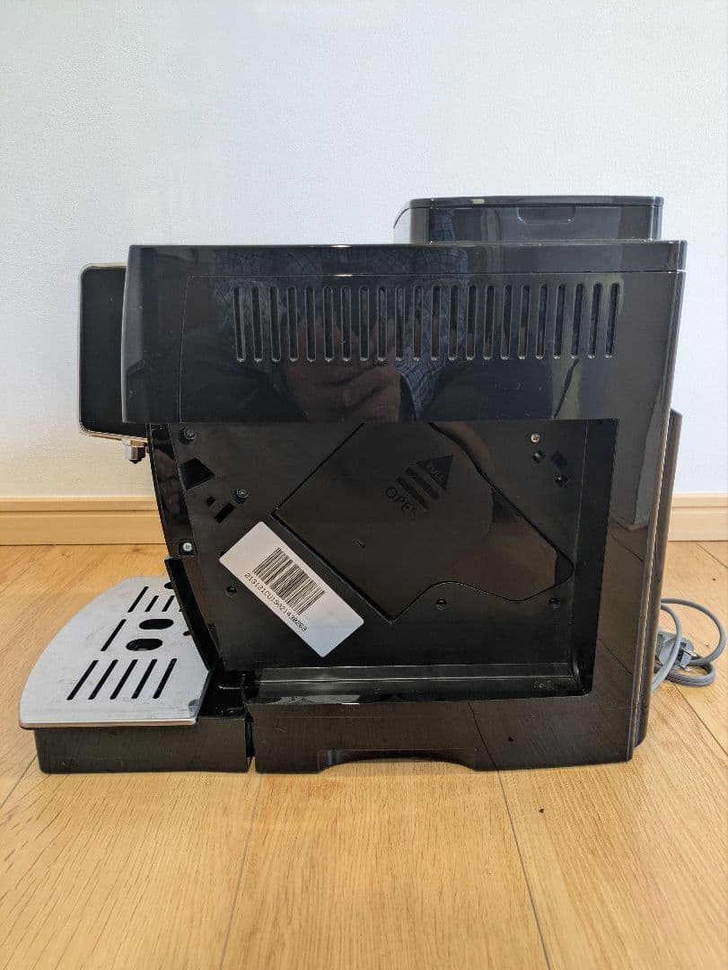 De'Longhi ECAM23120BN デンロギ全自動コーヒーマシーン