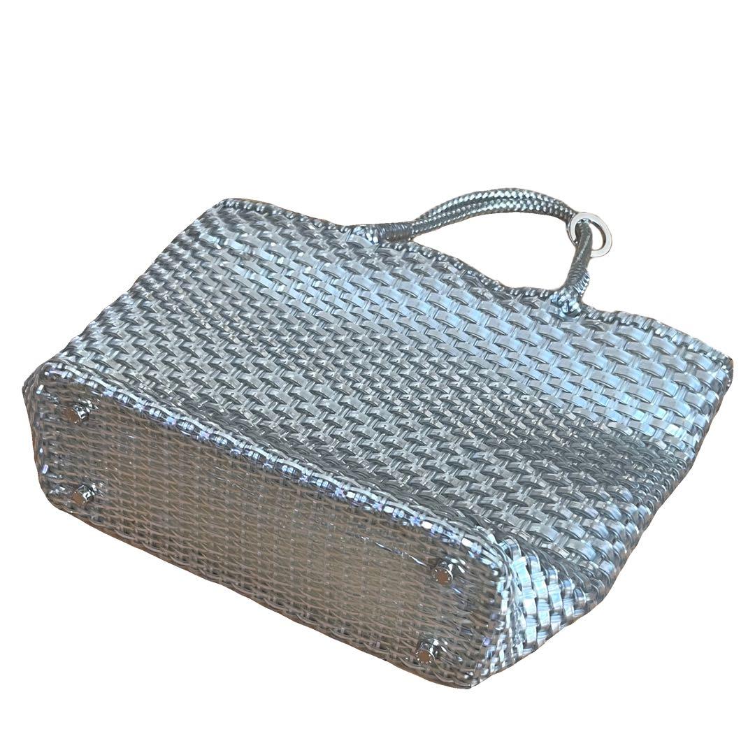 アンテプリマ イントレッチオ　スモール シルバー