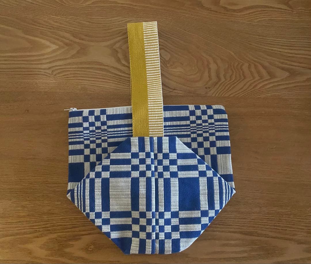 JOHANNA GULLICHSEN（ヨハンナ グリクセン）テトラバッグ ブルー