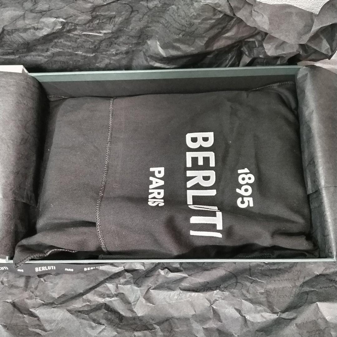 BERLUTI テルシオジップポーチ