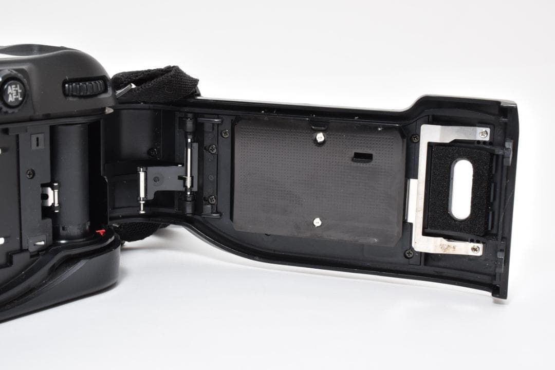 良品 NIKON ニコン F80 フィルムカメラ ボディ 加水分解なし M435