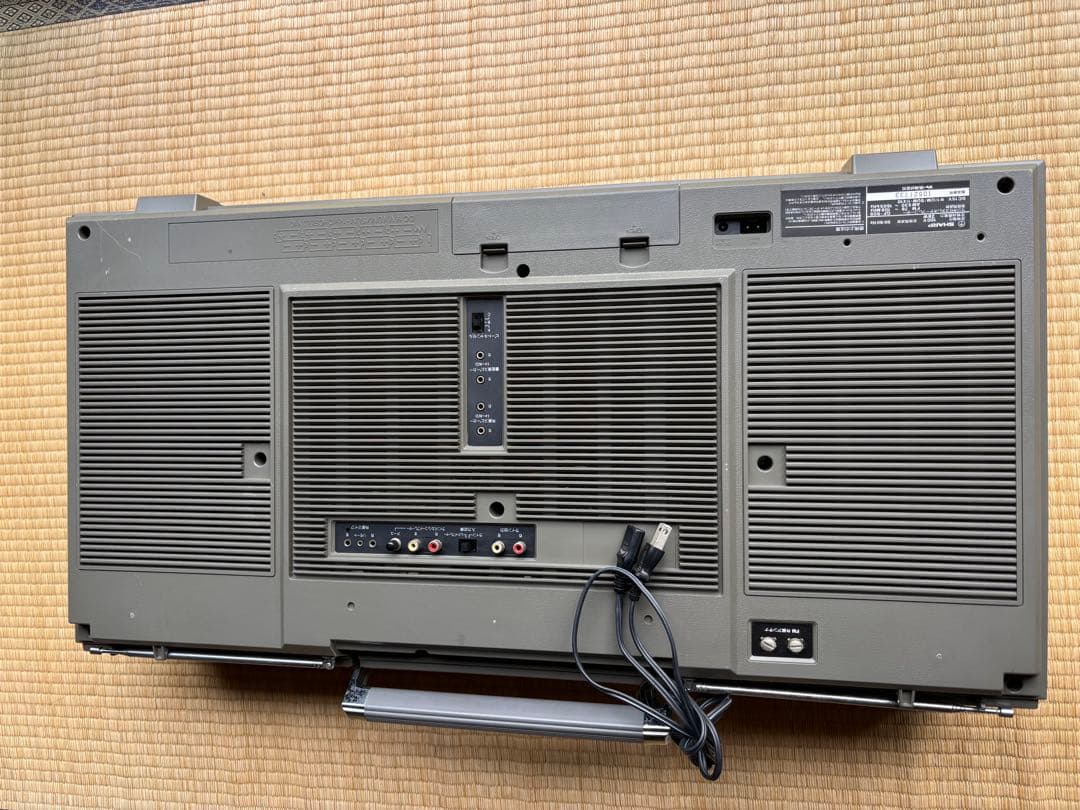 ペイ 【NPA】SHARP GF-909 ダブルカセット　ラジカセ