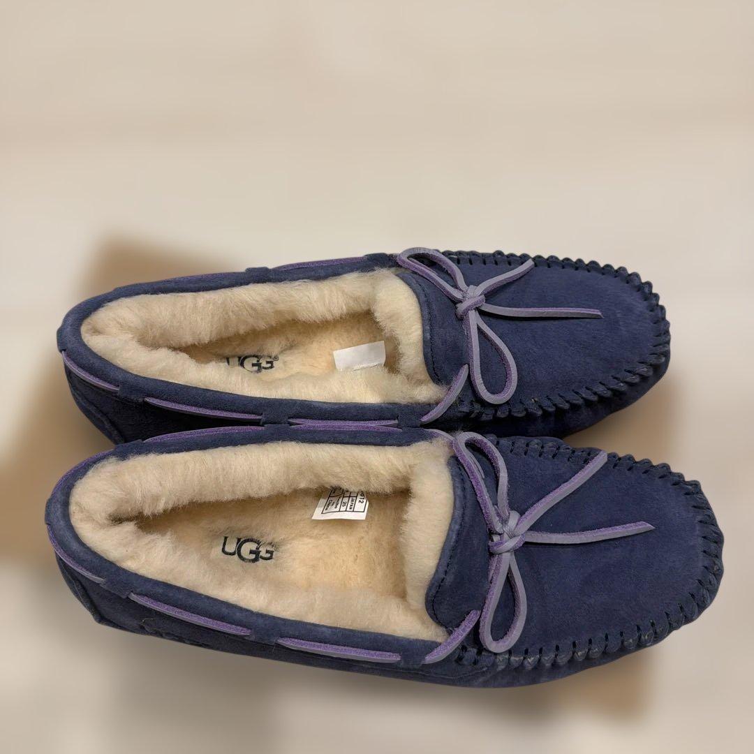 UGG ネイビー モカシン 靴