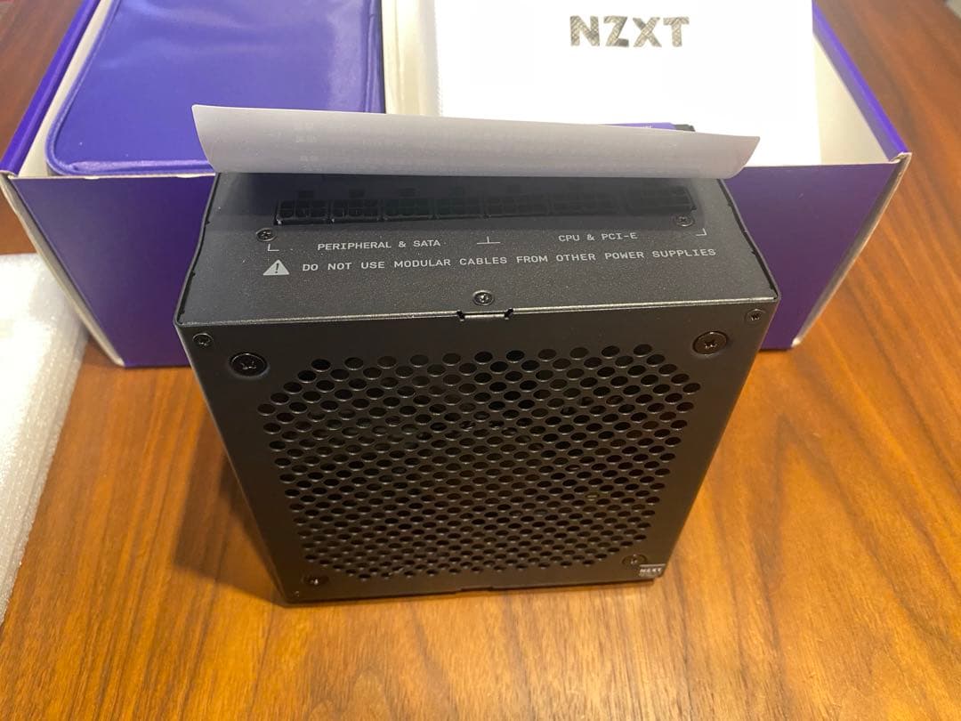 【新品】NZXT C1000 PC電源ユニット1000W 80PLUS Gold