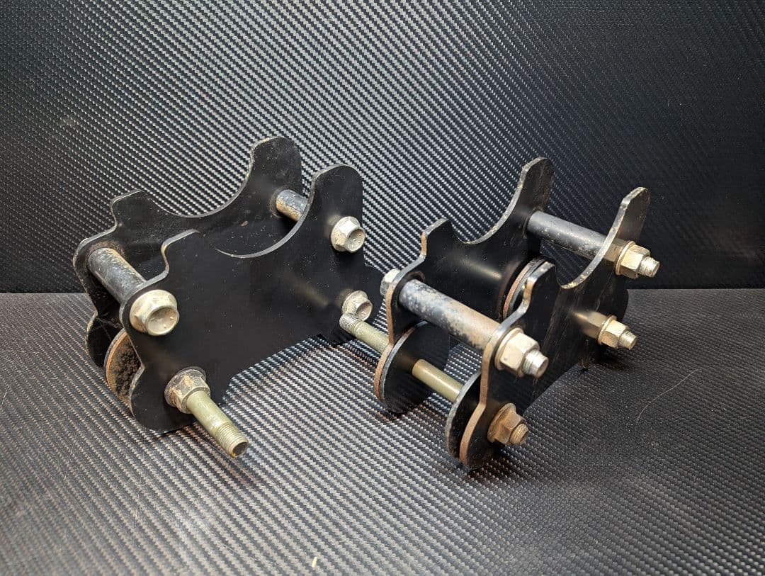 スズキ　Keiワークス　HN22S　トラクションブラケット　4WD