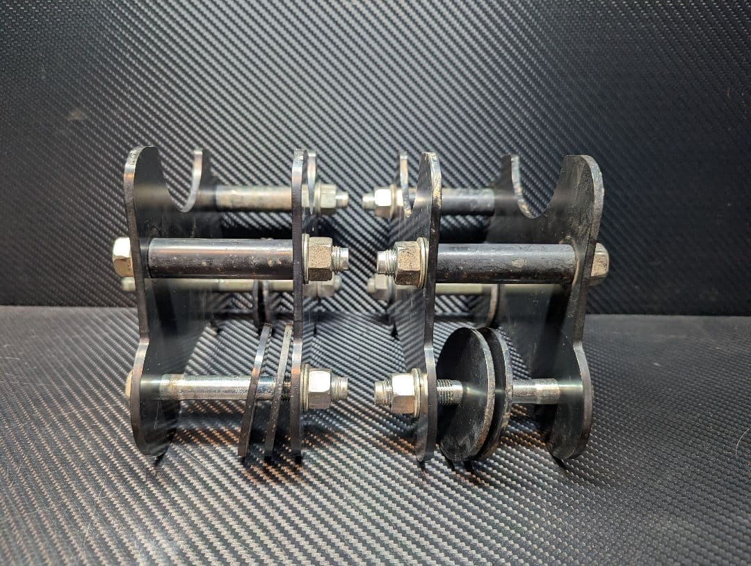 スズキ　Keiワークス　HN22S　トラクションブラケット　4WD