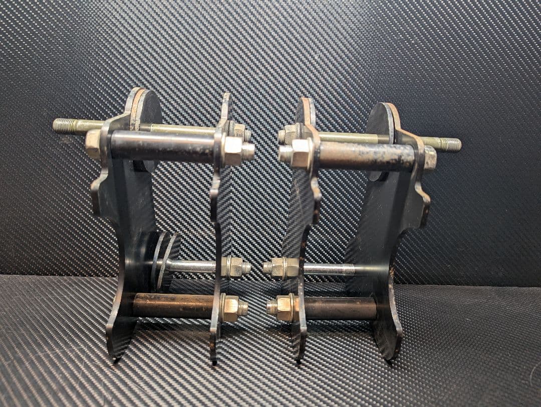 スズキ　Keiワークス　HN22S　トラクションブラケット　4WD