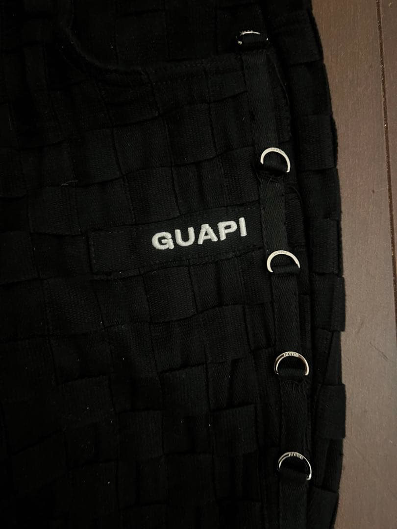 GUAPI ブラックフレアパンツ